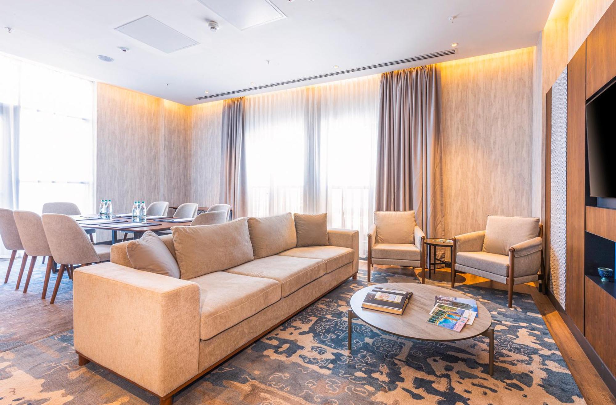 Hilton Garden Inn Samarkand Afrosiyob Exterior foto