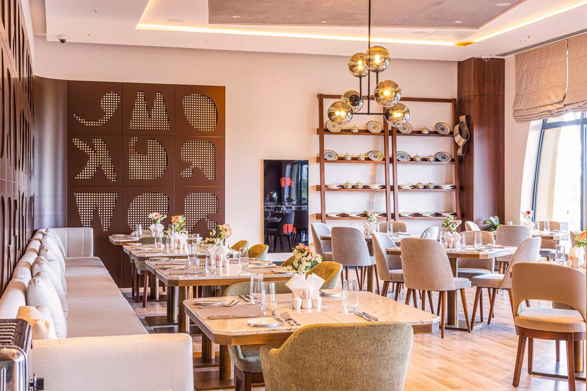 Hilton Garden Inn Samarkand Afrosiyob Exterior foto