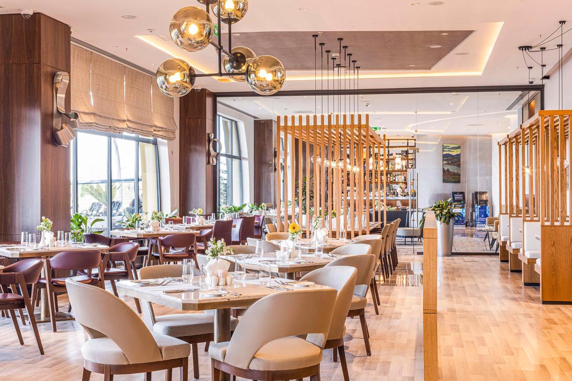 Hilton Garden Inn Samarkand Afrosiyob Exterior foto